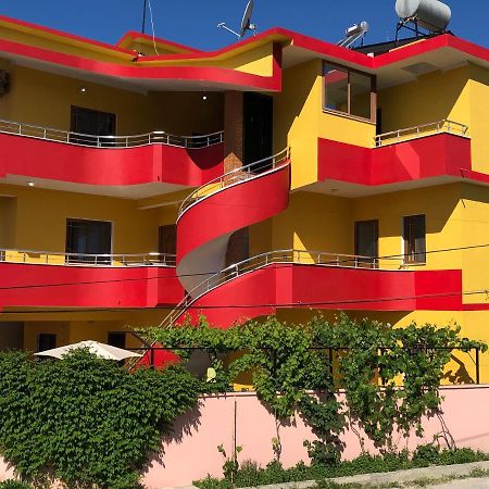 Guest House Murati Durrës Exterior foto