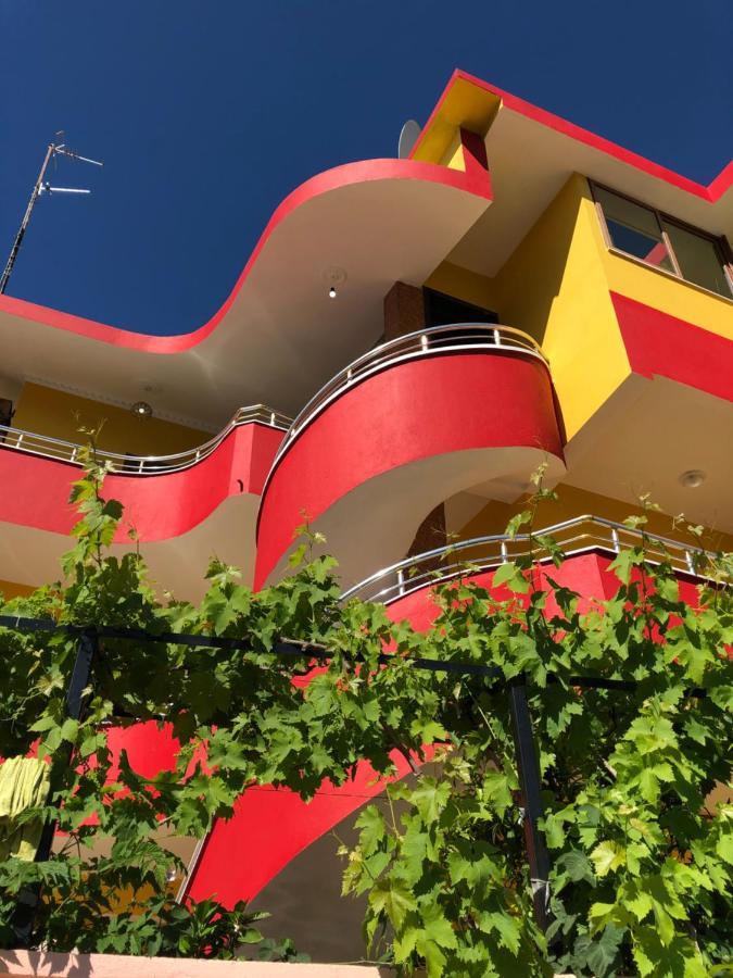 Guest House Murati Durrës Exterior foto